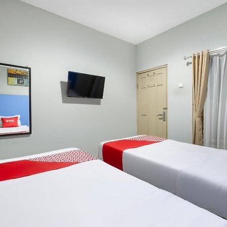 Hotel O Prambanan Near Prambanan Temple ภายนอก รูปภาพ