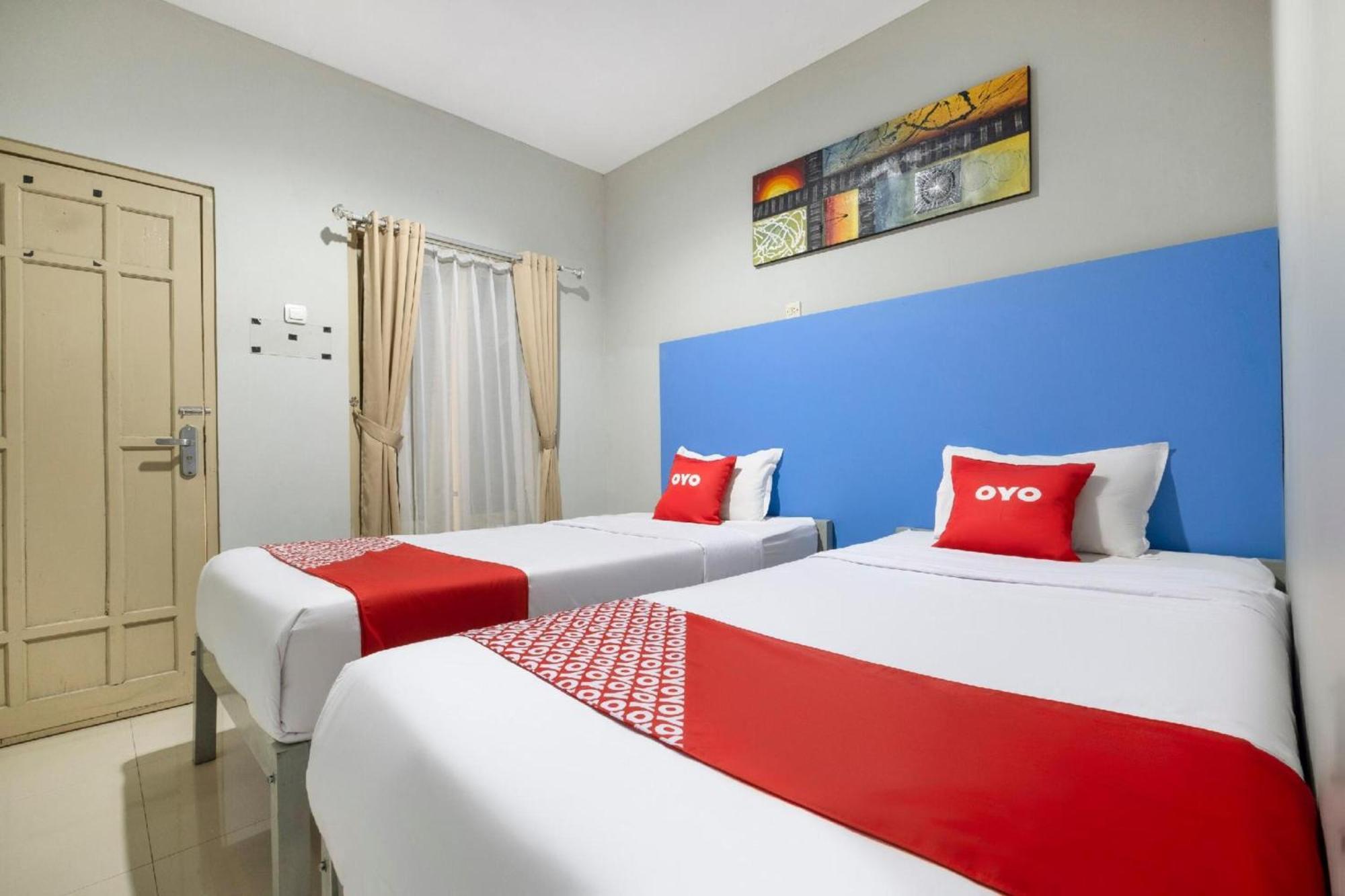 Hotel O Prambanan Near Prambanan Temple ภายนอก รูปภาพ
